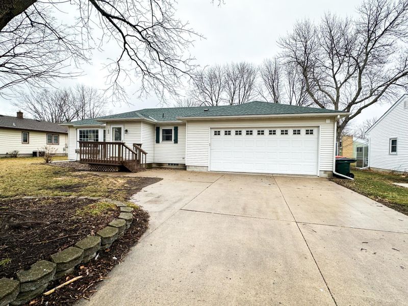 103 E Brooks St, Arlington, MN 55307
