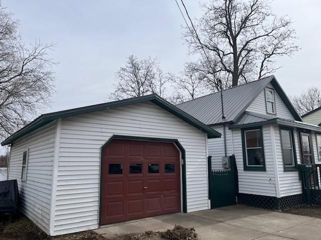 220 Riverside Blvd, Amery, WI 54001
