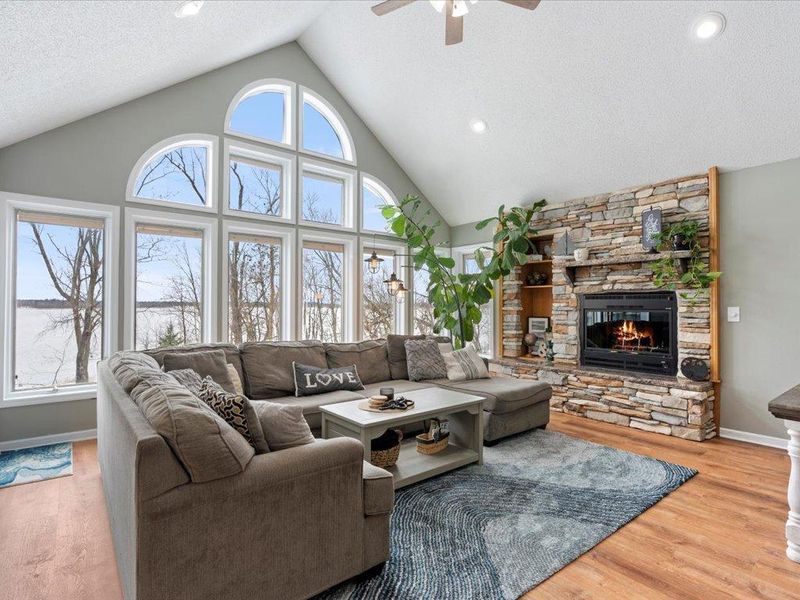 9935 Arden Ln, Nisswa, MN 56468