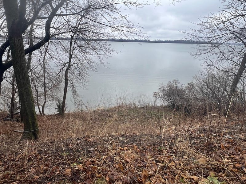 111 N Shore Dr, Elysian, MN 56028