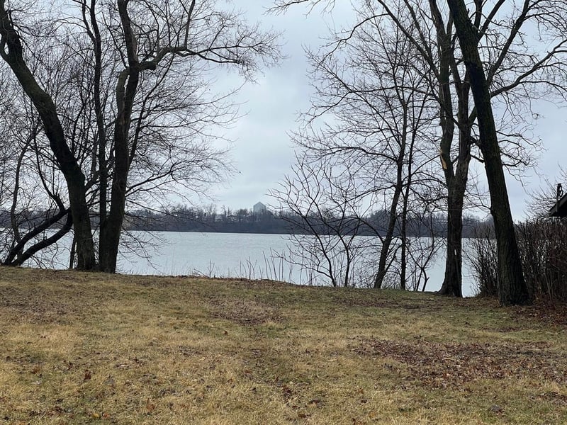 111 N Shore Dr, Elysian, MN 56028