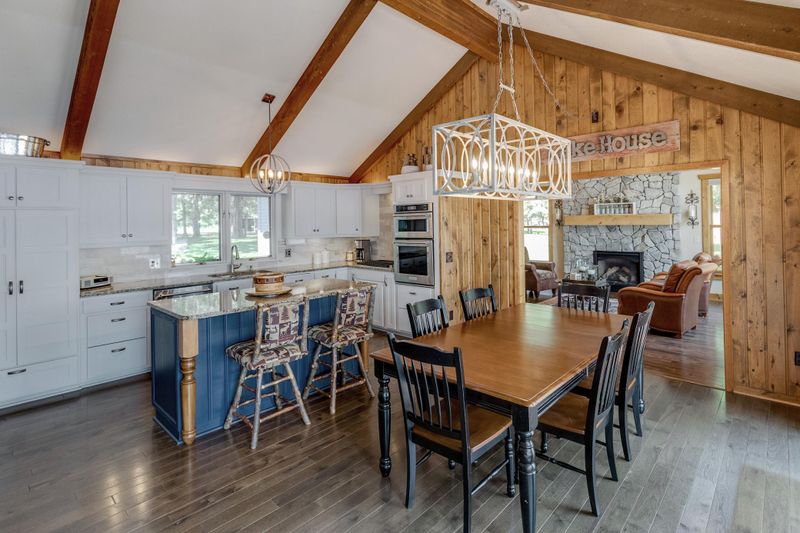 14865 Backdahl Rd, Crosslake, MN 56442