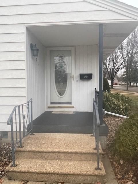 201 17th St NW, Austin, MN 55912