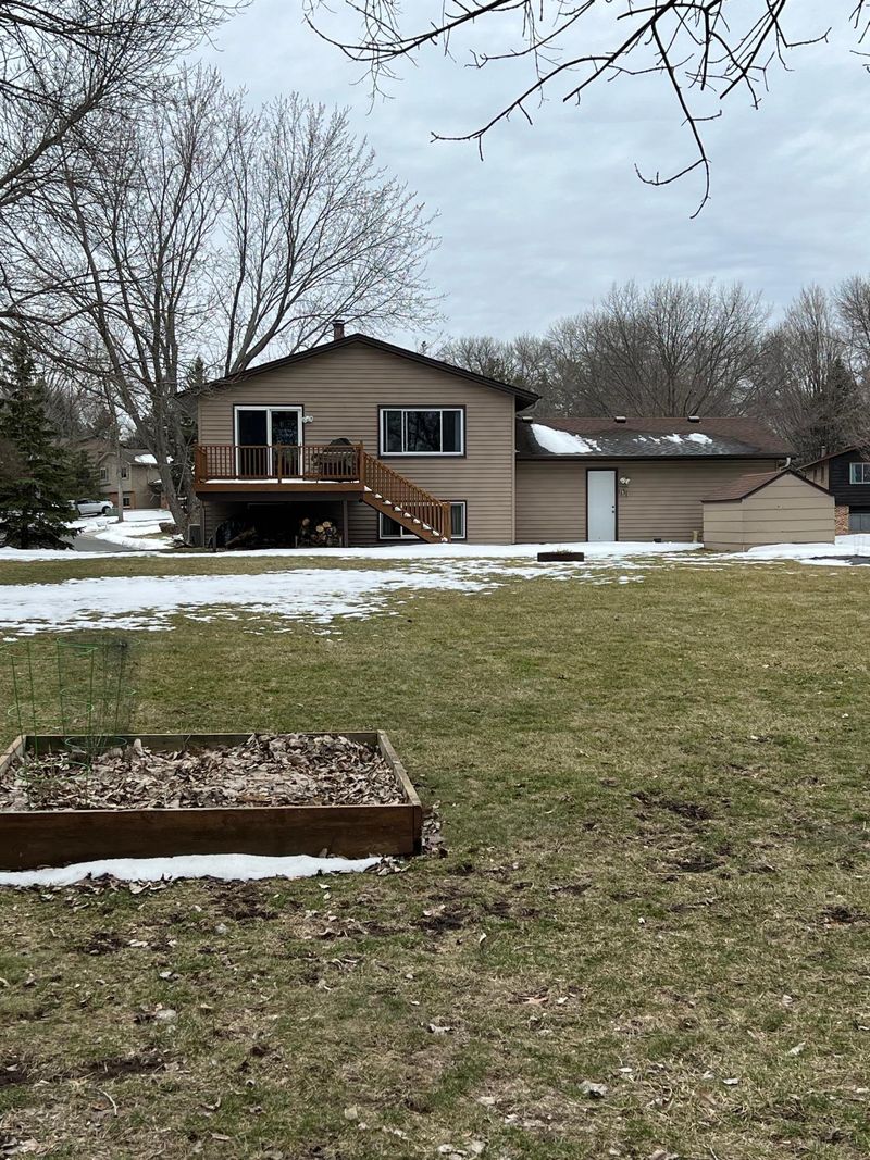 12096 Robin Rd, Maple Grove, MN 55369