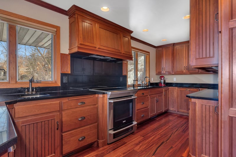 18059 Dove Hill Rd, Eden Valley, MN 55329