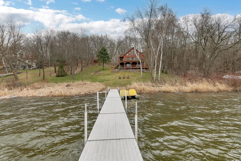 18059 Dove Hill Rd, Eden Valley, MN 55329