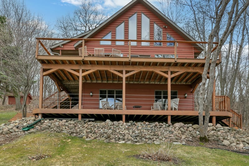 18059 Dove Hill Rd, Eden Valley, MN 55329