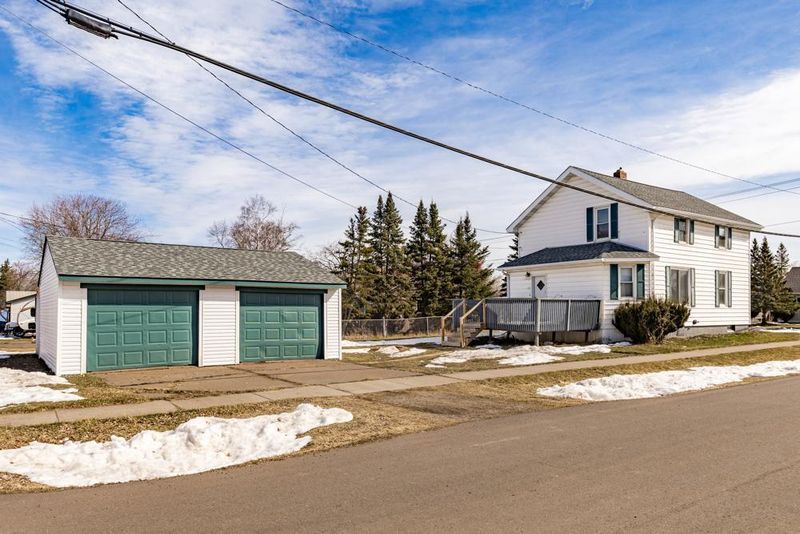 1827 Logan Ave, Superior, WI 54880