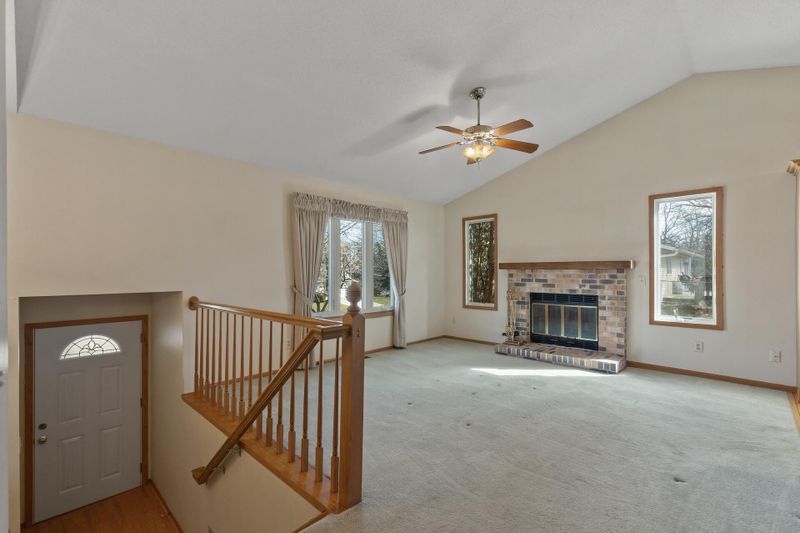 17447 Cherry Dr, Eden Prairie, MN 55346