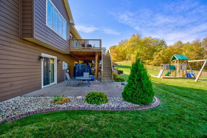 153 Shoreview Dr, Elysian, MN 56028