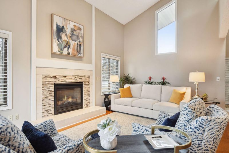 5429 Pompano Dr, Minnetonka, MN 55343