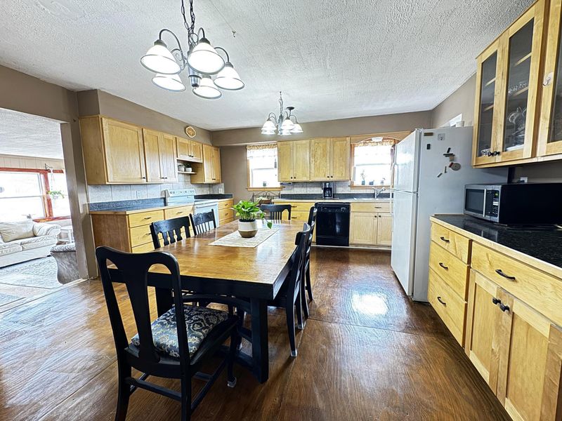 21607 400th St, Clarissa, MN 56440