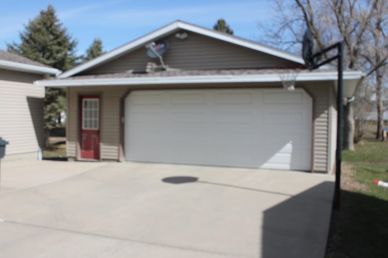 1522 El Mirage St, Bigelow, MN 56117