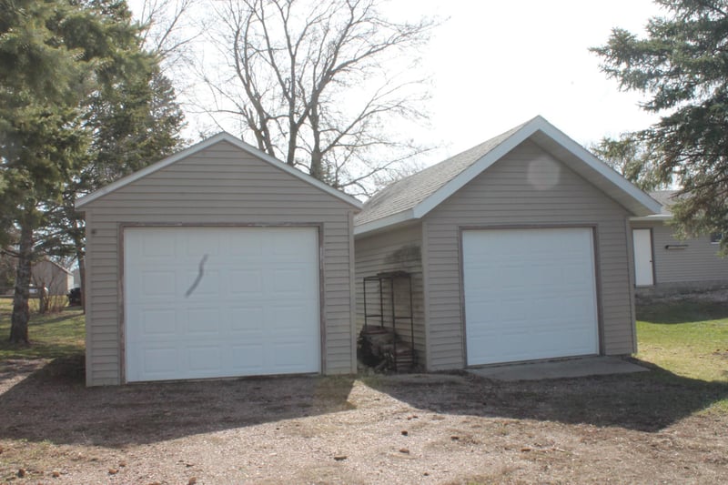 1522 El Mirage St, Bigelow, MN 56117