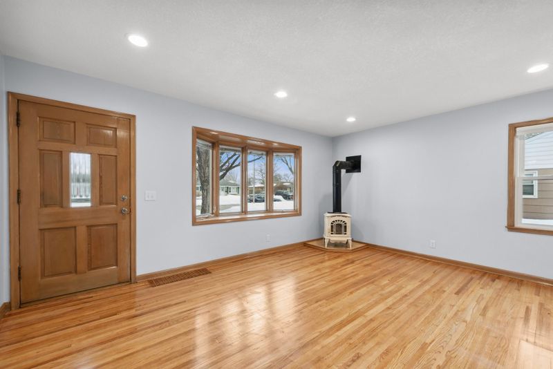 7332 Columbus Ave, Richfield, MN 55423