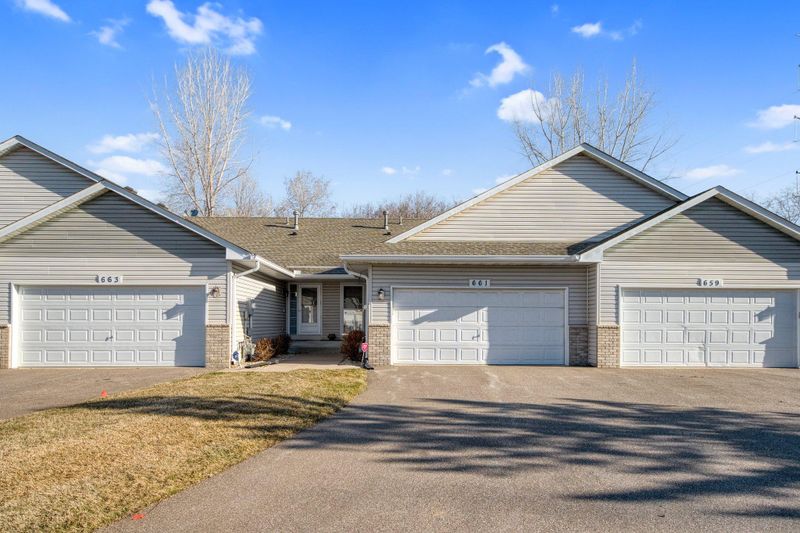 661 86th Ln NW, Minneapolis, MN 55433