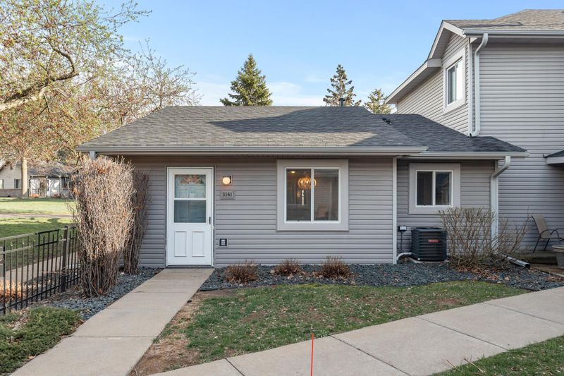 3161 Manitou Dr #2, White Bear Lake, MN 55110