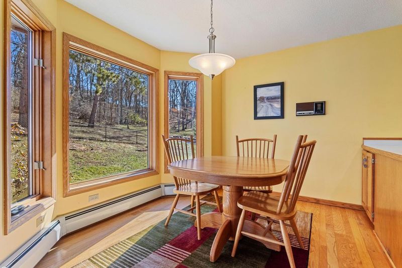 4753 Hamilton Rd, Minnetonka, MN 55345