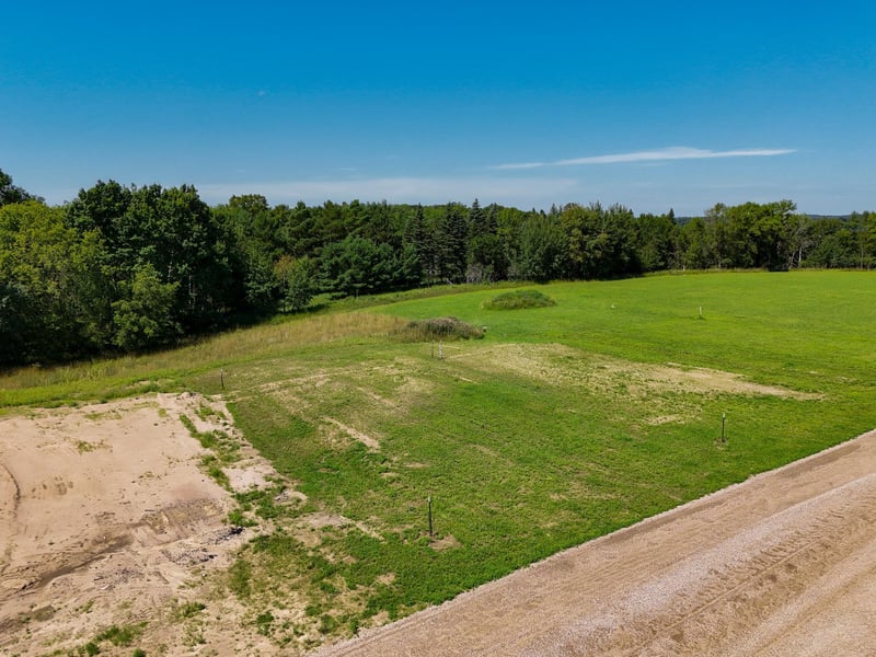 37577 470th St #03, Frazee, MN 56544