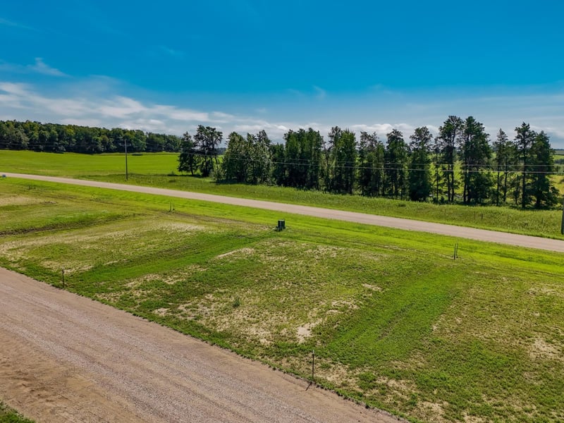 37577 470th St #21, Frazee, MN 56544