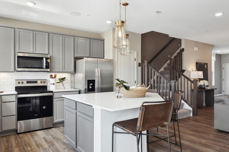 22040 Harvest Ave, Rogers, MN 55374