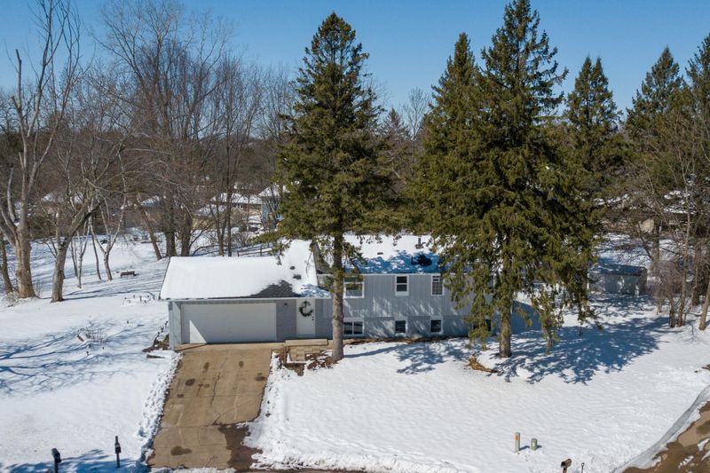 930 Northland Ct, Stillwater, MN 55082
