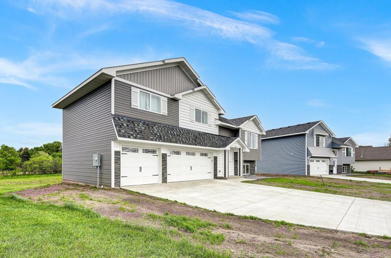 924 Poplar Dr SE, Kimball, MN 55353