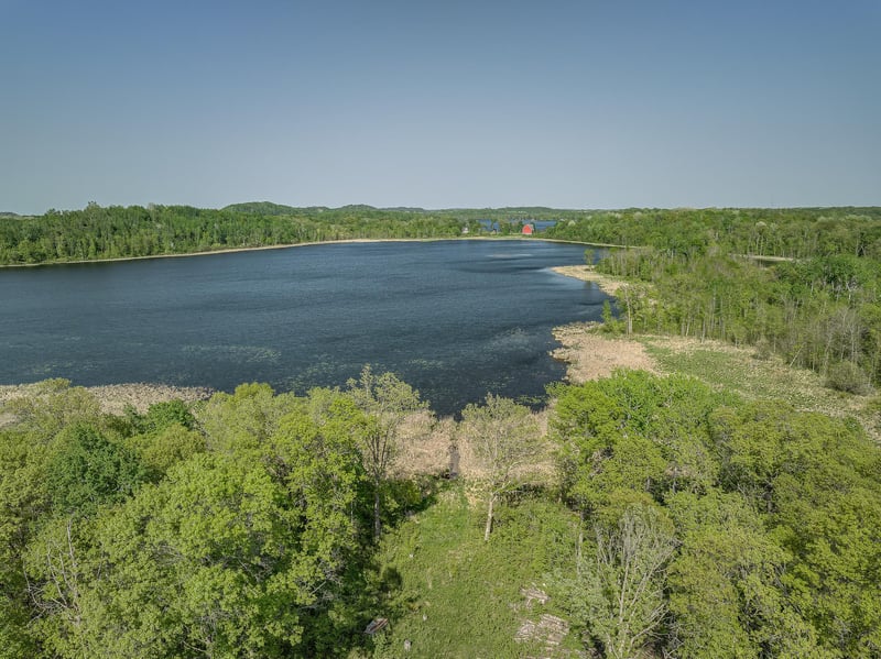 17318 Snowshoe Dr, Ironton, MN 56455
