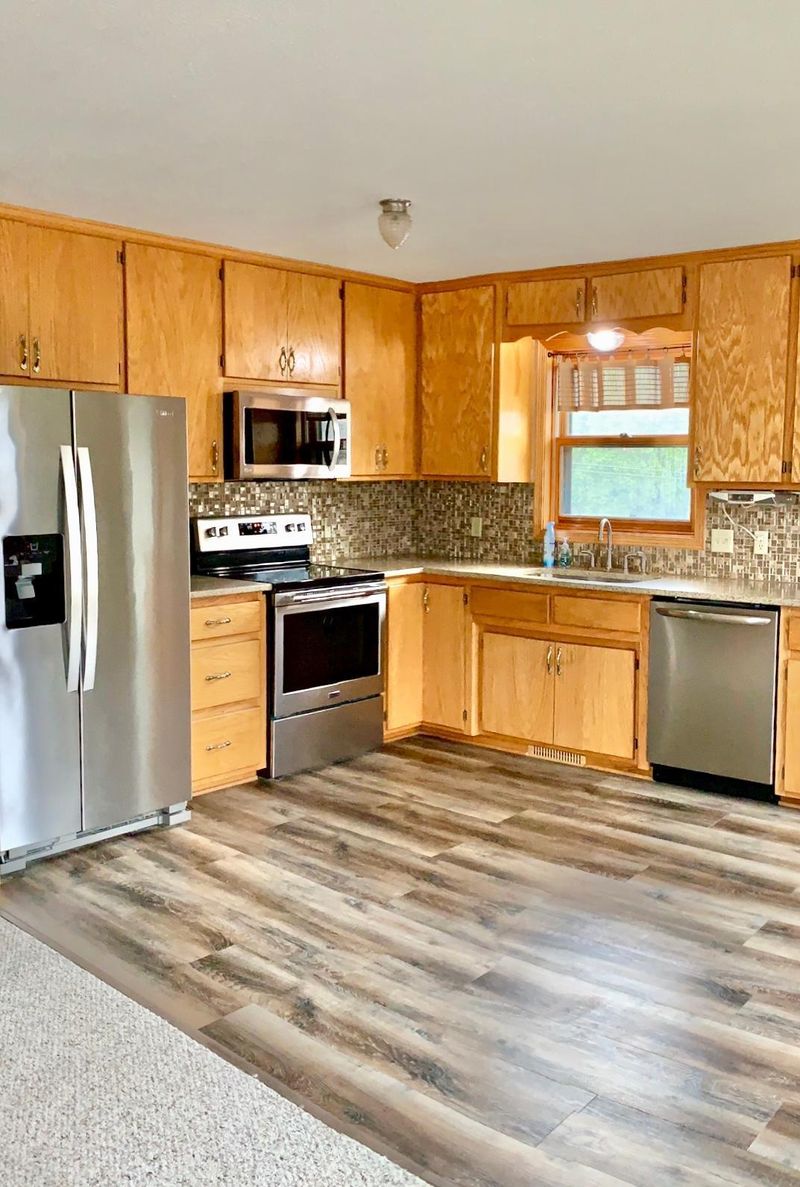 402 6th Ave S, Buffalo, MN 55313