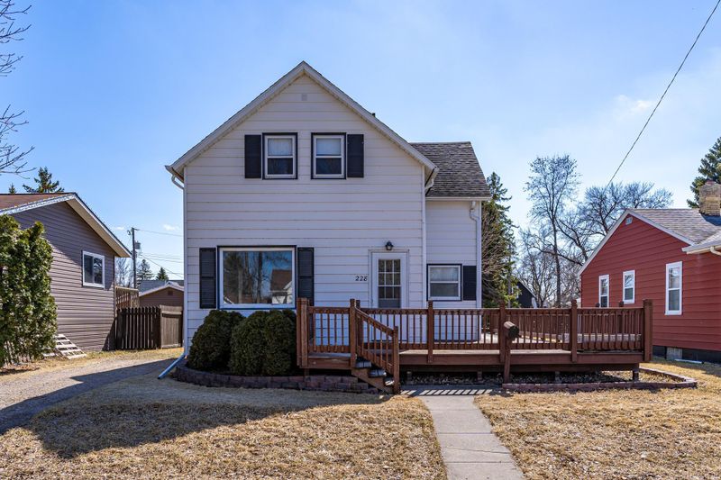228 2nd Ave N, Crookston, MN 56716