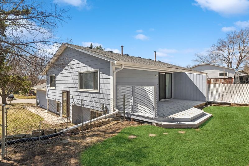 14330 40th Pl N, Plymouth, MN 55446