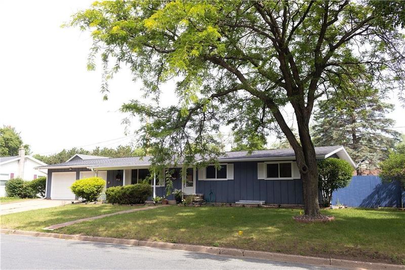715 21st Ave E, Menomonie, WI 54751