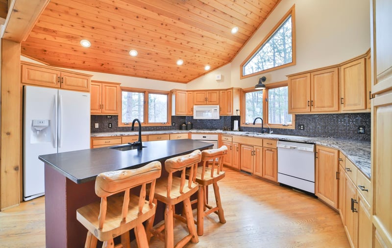 1696 Dogwood Ln NW, Pine River, MN 56474
