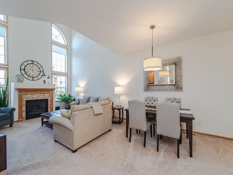 15219 Florist Cir #246, Apple Valley, MN 55124