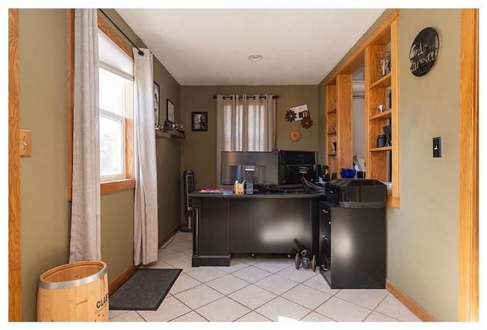 851 3rd St, Holdingford, MN 56340