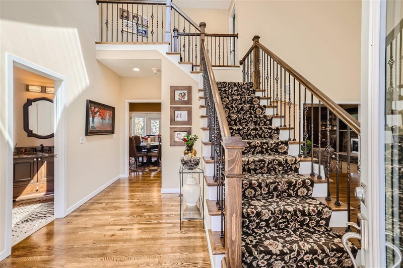 3255 Rosewood Ln N, Plymouth, MN 55441