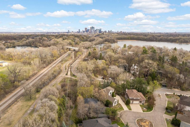 3808 Cedar Lake Pl, Minneapolis, MN 55416