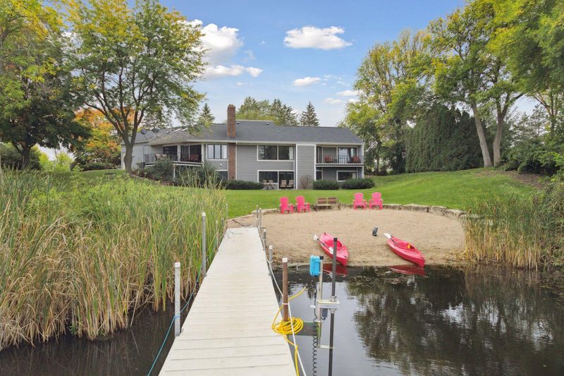 3790 Lone Cedar Ln, Chaska, MN 55318