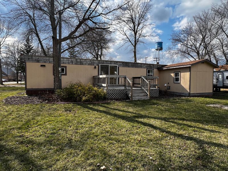 202 E St Olaf Ave, Belview, MN 56214