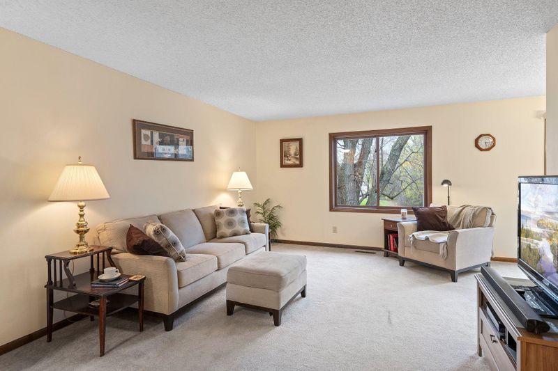 22 Crusader Ave E #C, West Saint Paul, MN 55118