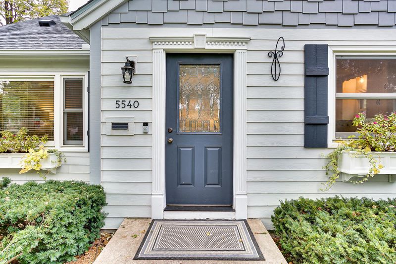 5540 James Ave S, Minneapolis, MN 55419