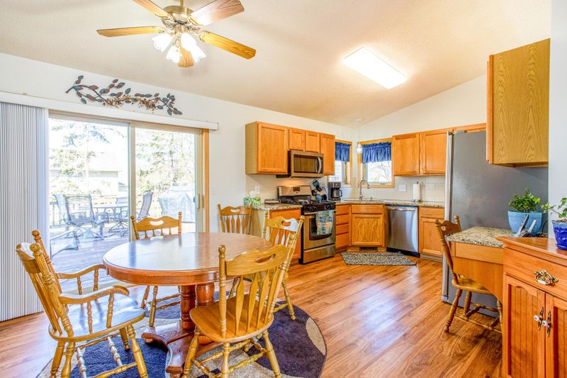 4744 Oxborough Ct, Brooklyn Park, MN 55443