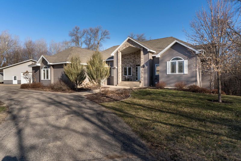 23801 Ridgewood Cir, Fergus Falls, MN 56537