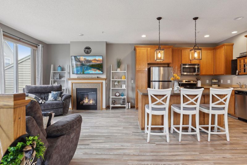 4615 Victor Pa #8, Hugo, MN 55038