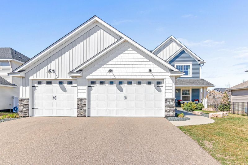 1115 141st St W, Rosemount, MN 55068