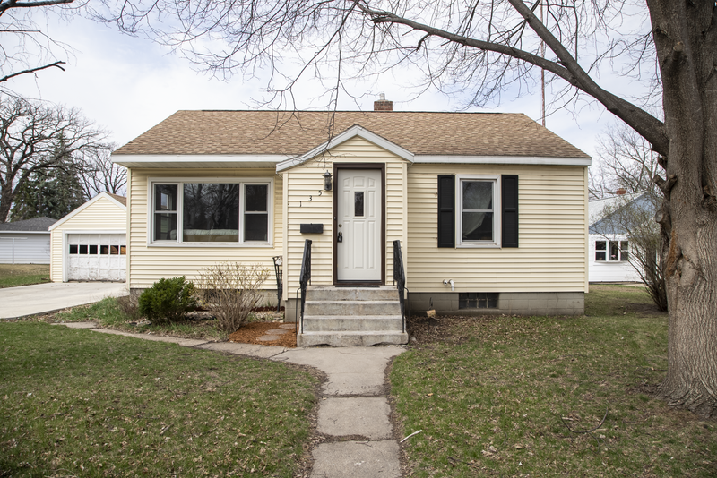 135 24th Ave S, Saint Cloud, MN 56301
