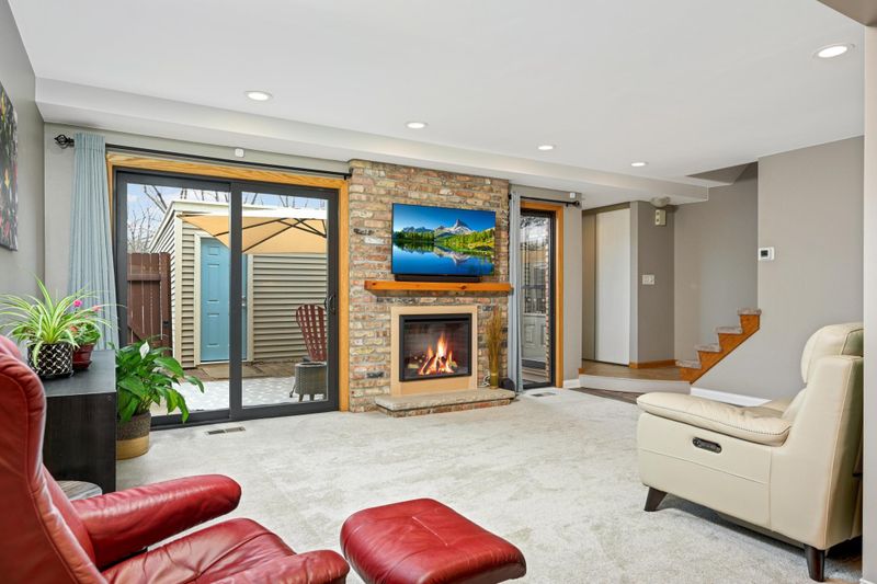 4657 Cedar Lake Rd S, Saint Louis Park, MN 55416