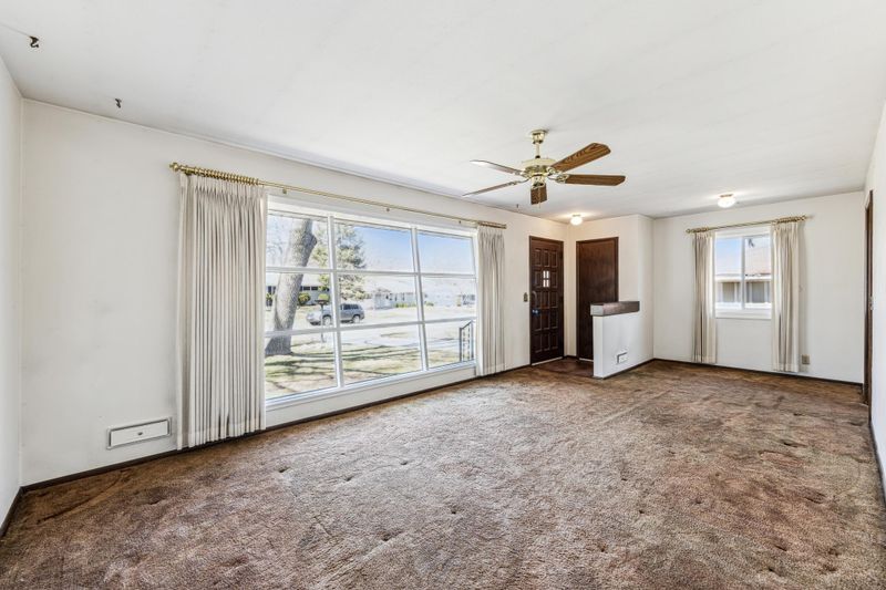 2933 Washburn Cir, Richfield, MN 55423