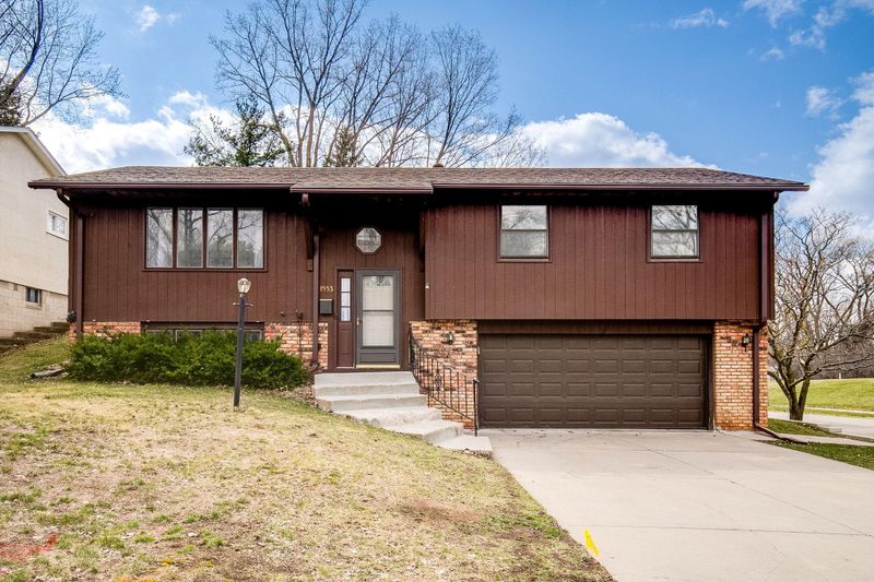 1553 Birmingham St, Saint Paul, MN 55106