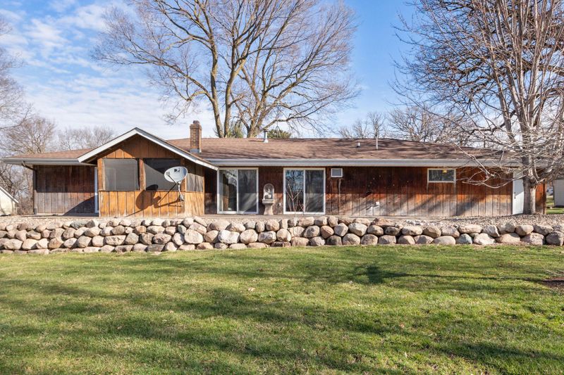 525 Pearl St, Prescott, WI 54021